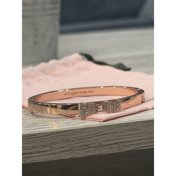 Kate Spade New York Ready Set Bow Bangle Bracelet Rose Gold - W/ Dustbag - Picture 6 of 10